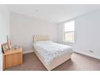 3 bed flat to rent in Hawkslade Road, SE15, London