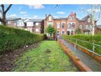 Scholebroke Avenue, Leeds, West. 5 bed terraced house for sale -