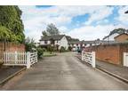 1 bed house for sale in Stanley Gardens, KT12, Walton ON Thames