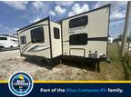 2017 Coachmen Freedom Express 282BHDS