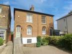 South Hill Road, Gravesend, Kent. 3 bed semi-detached house to rent -