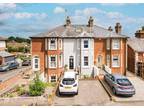 Hastings Road, Pembury 3 bed townhouse for sale -