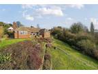 Chart Road, Sutton Valence, Maidstone 3 bed detached bungalow to rent -