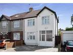 Siward Road Bromley BR2 3 bed semi-detached house to rent - £2,200 pcm (£508