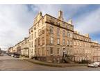 Northumberland Street, Edinburgh. 3 bed apartment - £3,500 pcm (£808 pw)