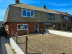 2 bedroom end of terrace house for sale in Local Buyers Home With Sea Views