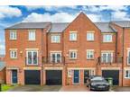4 bedroom terraced house for sale in Dixon Close, Enfield, Redditch