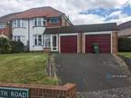 3 bedroom semi-detached house for rent in Charingworth Road, Solihull, B92