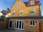 2 bedroom flat for rent in South Road, Englefield Green, Egham, TW20