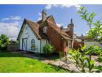 Available With No Onward Chain In. 3 bed semi-detached house for sale -