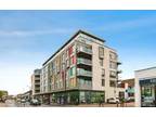 2 bed flat for sale in Cavendish Road, SW19, London