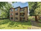 Parkhill Road, Bexley 2 bed apartment for sale -