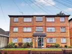 2 bed flat for sale in Buttrills Road, CF62, Barry