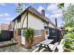 High Street Biddenden TN27 4 bed cottage to rent - £1,650 pcm (£381 pw)