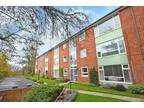 Hatton Court, 35-49 Lubbock Road. 2 bed apartment to rent - £1,600 pcm (£369