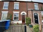 Cricket Ground Road 3 bed house - £995 pcm (£230 pw)