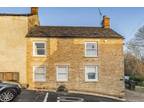 3 bedroom end of terrace house for rent in Silver Street, Tetbury