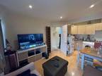 2 bed flat to rent in Finchley Road, NW11, London