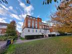 2 bed flat for sale in Mosquito Way, AL10, Hatfield