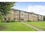 2 bedroom flat for sale in Kemnal Road, Chislehurst, BR7