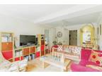 2 bedroom flat for sale in 33 Orchard Road, Bromley, BR1
