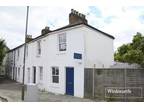 Union Street, High Barnet, EN5 2 bed end of terrace house for sale -
