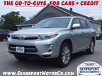 Used 2013 Toyota Highlander Hybrid for sale.