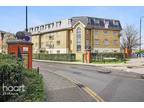 Queensberry Place, London 2 bed flat for sale -