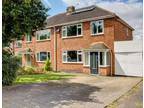 3 bedroom semi-detached house for sale in Leagh Close, Kenilworth, Warwickshire