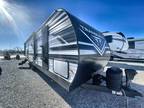 2024 Grand Design Transcend Xplor 321BH