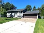 Home For Sale In Circle Pines, Minnesota