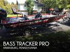 19 foot Bass Tracker Pro Team 190tx