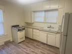 Cozy 1 Bed, 1 Bath Apartment in Lincoln - Available 5/24 - $675/mo 4642 Bancroft
