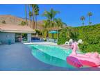 Single Family Residence - Palm Springs, CA 690 E Sierra Way