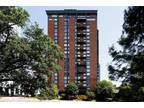 200 S BRENTWOOD BLVD APT 19F, SAINT LOUIS, MO 63105 Condo/Townhome For Sale MLS#