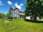 Home For Sale In Lake Zurich, Illinois