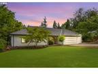 5215 Bonita Road, Lake Oswego, OR 97035