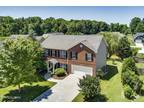 Home For Sale In Lenoir City, Tennessee