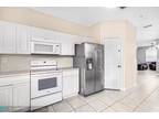 Residential Saleal, Townhouse - Royal Palm Beach, FL 3518 Shoma Dr