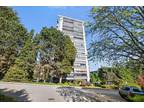 Apartment for sale in Ambleside, West Vancouver, West Vancouver, Street