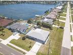 524 Trafalgar Pkwy, Cape Coral, FL 33991 - MLS 224030357