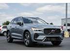 2024 Volvo XC60 Recharge Plug-In Hybrid T8 Plus Dark Theme