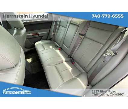 2005 Chrysler 300 Touring is a White 2005 Chrysler 300 Model Touring Sedan in Chillicothe OH