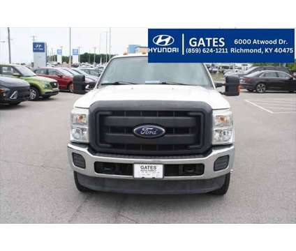 2016 Ford F-350 XL is a White 2016 Ford F-350 XL Truck in Richmond KY