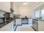 West End Lane, London, NW6 3 bed flat to rent - £2,500 pcm (£577 pw)