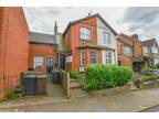 3 bedroom terraced house for sale in Catherine Street, St. Albans, AL3