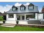 5 bedroom detached house for sale in Abbey Avenue, St. Albans, AL3