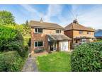 Lower Green Road, Rusthall 4 bed detached house for sale -