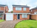 3 bedroom detached house for sale in Worcester Close, Four Oaks