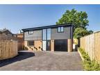 Barden Road, Speldhurst, Tunbridge. 3 bed detached house for sale -